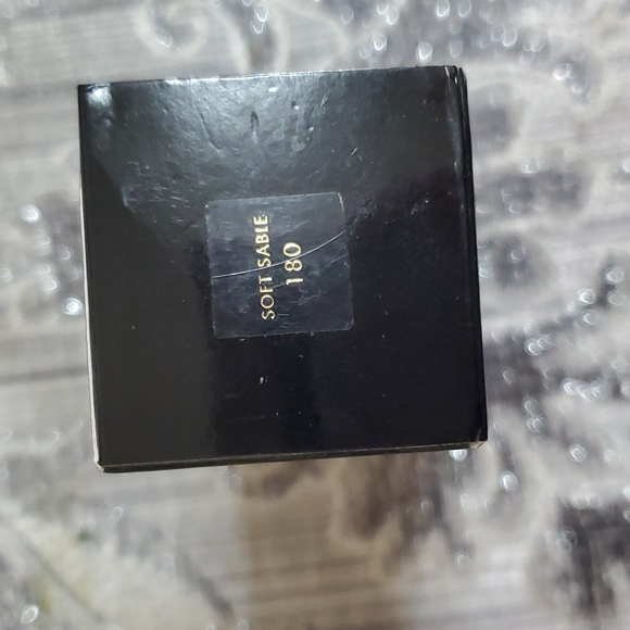 DOLCE & GABANA THE PERFECT LUMINOUS LIQUIT FOUNDATION - Picture 8 of 12